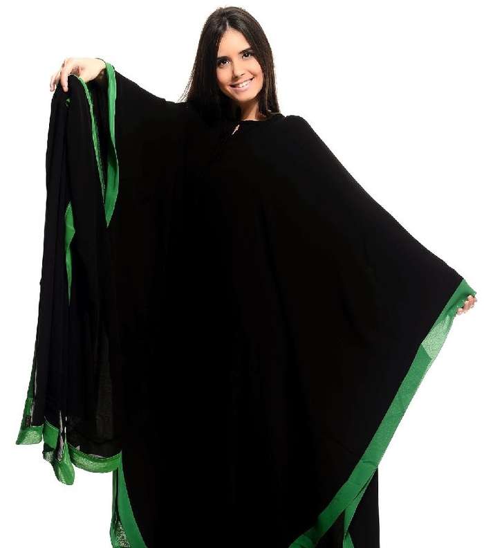 ملابس اليوم الوطني السعودي