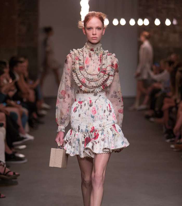 واكبي الموضة مع موديلات بلايز 2016