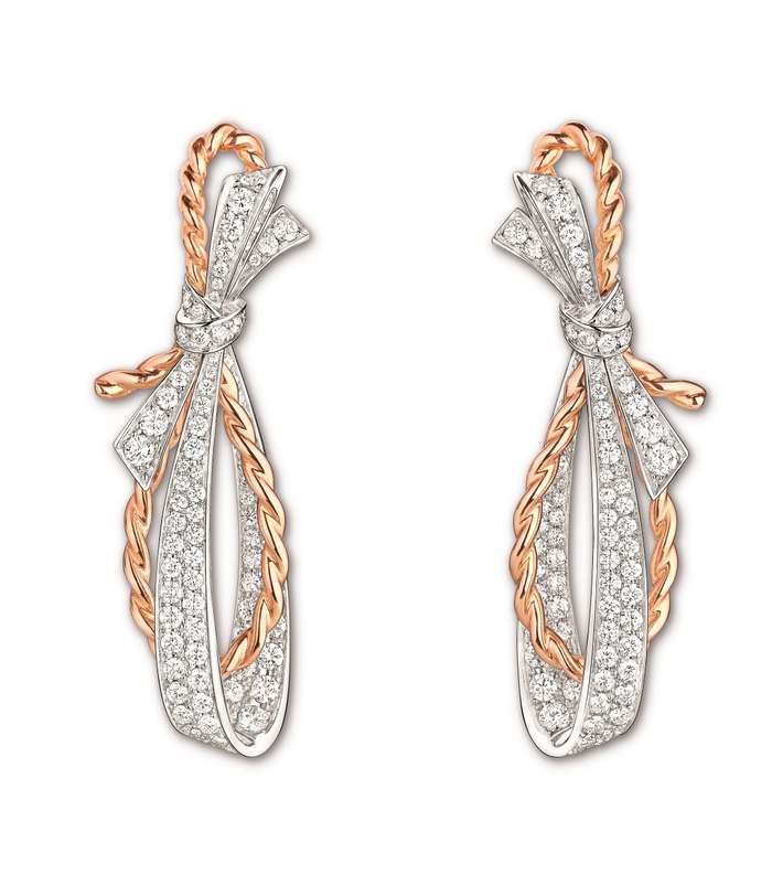 تالقي باقراط شوميه Chaumet الرائعة