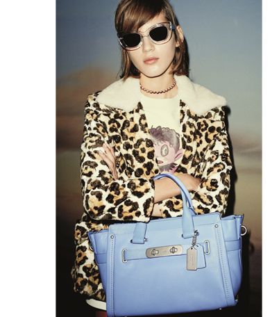 موديلات مميزة من شنطة Swagger من Coach لصيف 2015