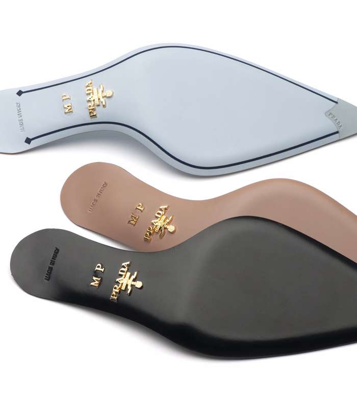 من برادا، اكتشفي نعل حذاء Décolleté المتوفر بحسب الطلب