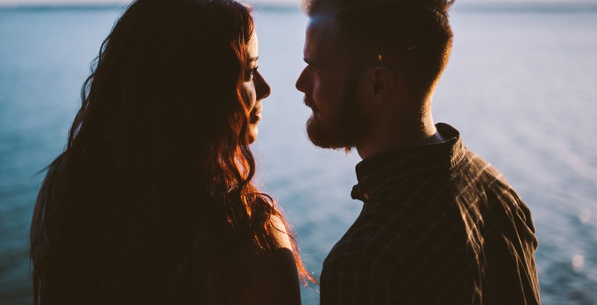 هذه الأبراج دائماً تقع بحب الشخص السيئ وتتعلق به!