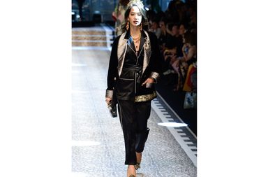 لانا الساحلي في عرض ازياء دولتش اند غابانا لشتاء 2018