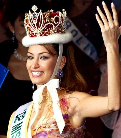 ملكة الجمال الدولي: لقب عالمي لكريستينا صوايا