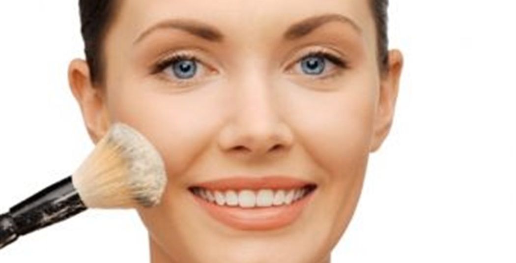 افضل كريم اساس وبودرة للبشرة الدهنية