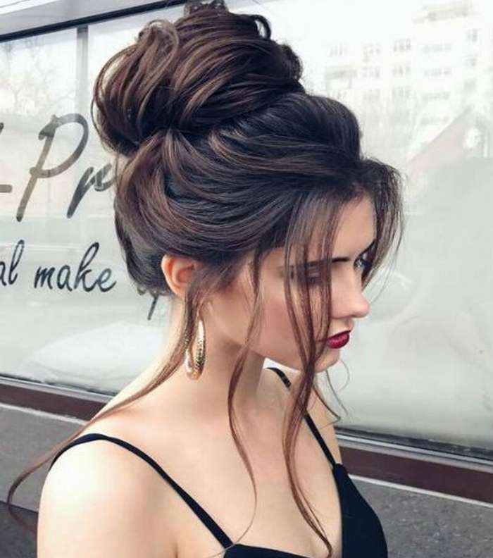 صور اجمل تسريحات شعر للمناسبات 2021