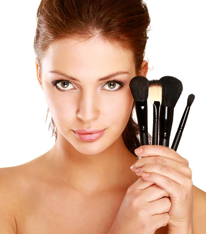 صور انواع فرش المكياج