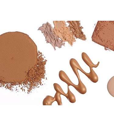 الألوان النيود تفخّم المكياج