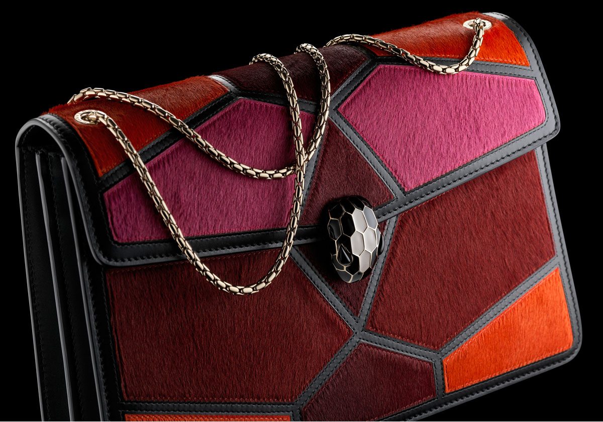 حقيبة بولغري بموضة الـ color Blocks