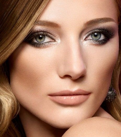 ماكياج برونزي مشرق