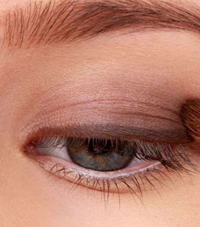 مكياج سموكي بني ناجح