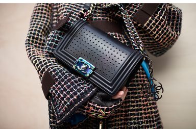 اجمل اكسسوارات CHANEL لصيف 2017