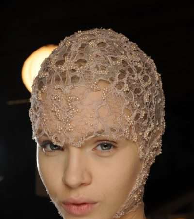ماكياج طبيعي مع Alexander McQueen