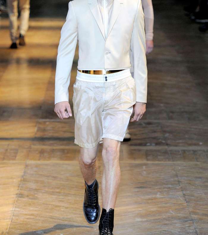 اسعد عواد يتعاون مع Mugler ويصمم اكسسوارات مجموعته
