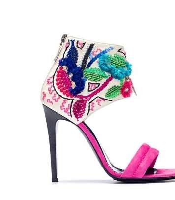 من تصميم باربارا بوي، اختاري هذه الأحذية لربيع 2013