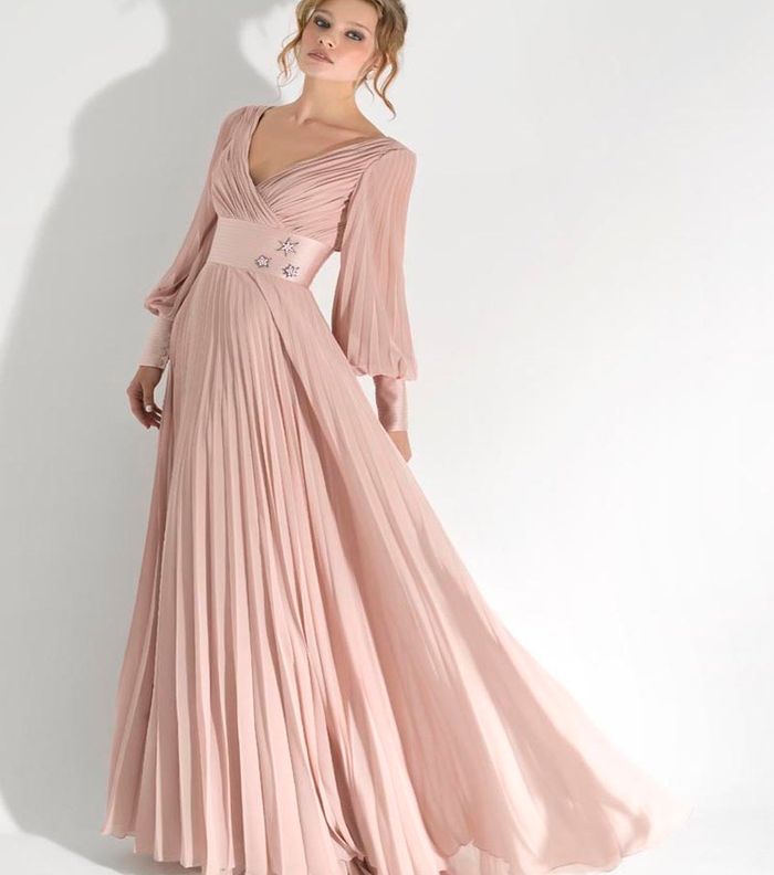 صور اجمل اكمام فساتين حلوه