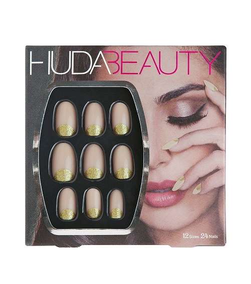 الأظافر الإصطناعية  Sweet & Chic من هدى بيوتي