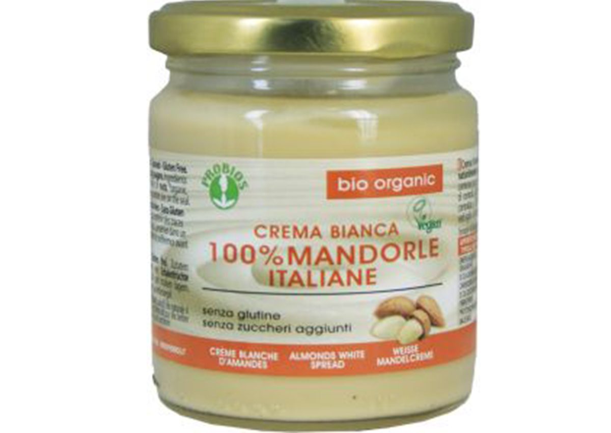 ابرز فوائد زيت اللوز الحلو للمنطقه الحساسه