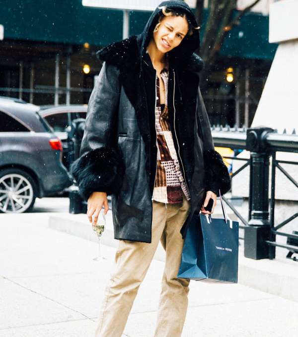 ارتدي السروال الرجالي في عام 2017