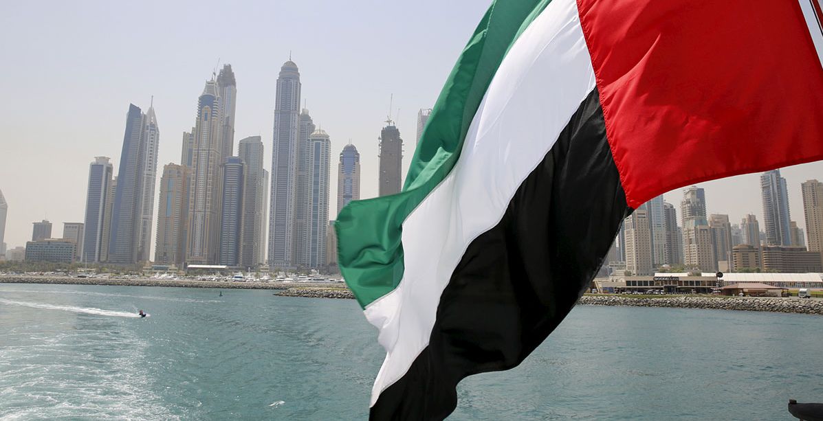 الإمارات تحقق رقماً قياسياً احتفالاً باليوم الوطني الإماراتي