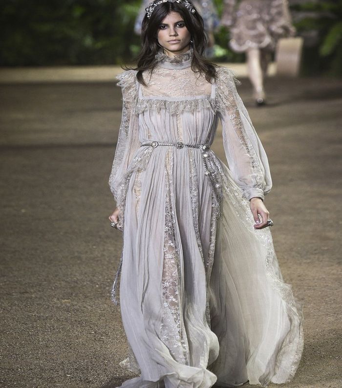 صور اجمل اكمام فساتين حلوه