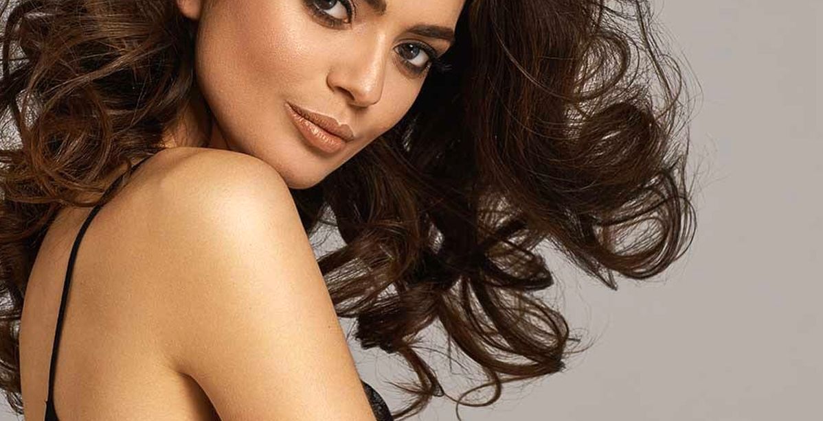 خلطة مثالية من البن لتقشير فروة الشعر والتخلض من القشرة نهائياً