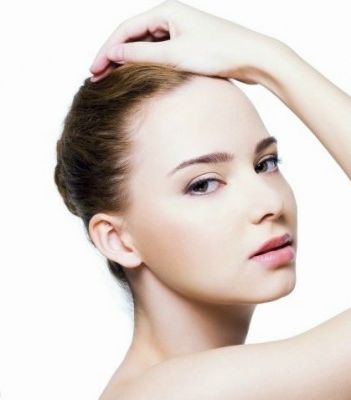 خلطات لتفتيح الوجه