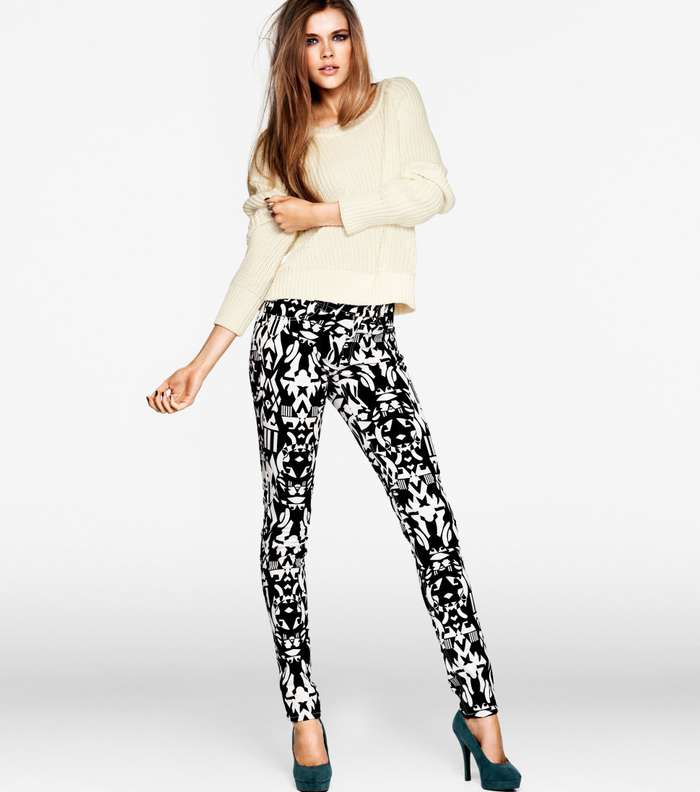 إختاري البناطيل المطبّعة بأجمل النقشات