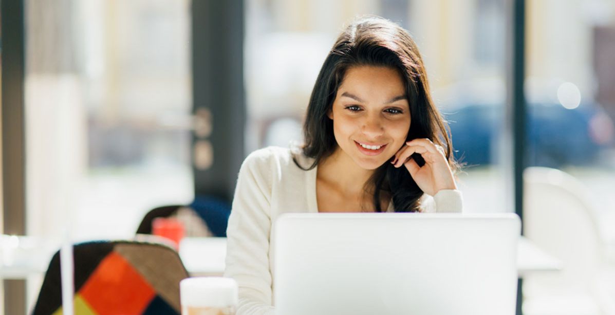 كيف يتم تدوير شاشة الكمبيوتر؟