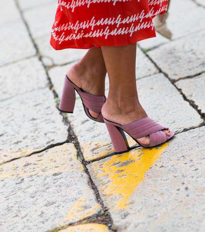 حذاء غوتشي المول يسيطر على شوارع ميلانو