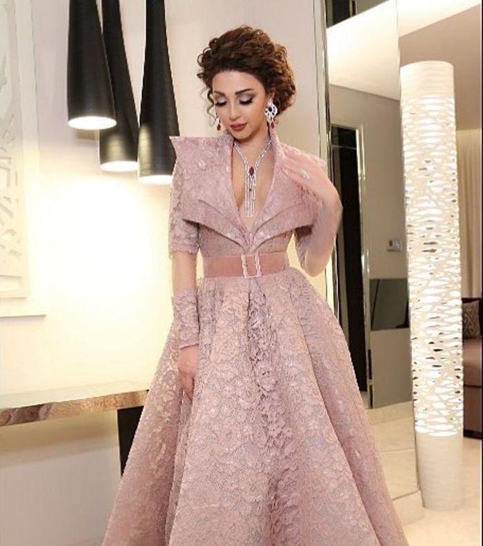 صور اروع فساتين ميريام فارس 2018