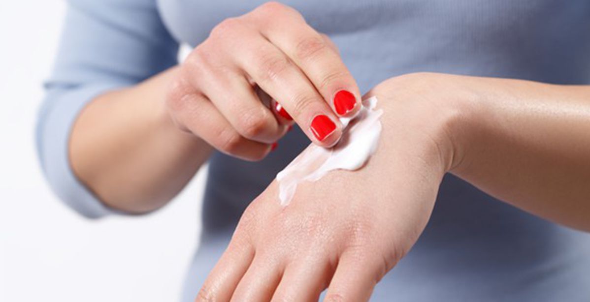 افضل خلطة لتبييض اليدين مجربة