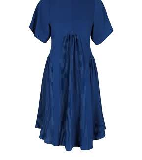 تعرفي على أجمل الفساتين وأكثرها أناقة مع  مجموعة Repetto الجديدة
