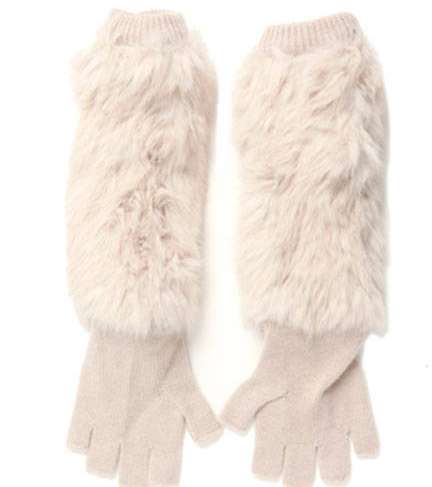 اعتمدي في شتاء 2014 موضة قفازات الأصابع واختاريها من ماركة Phillip Lim