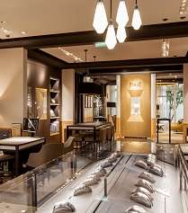 تعرفي على الأناقة والرقي مع دار Piaget