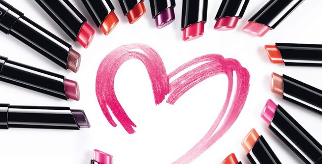 مجموعة احمر شفاه جدية من Guerlain