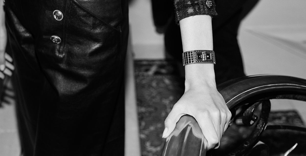 اختاري ساعة Code Coco من CHANEL
