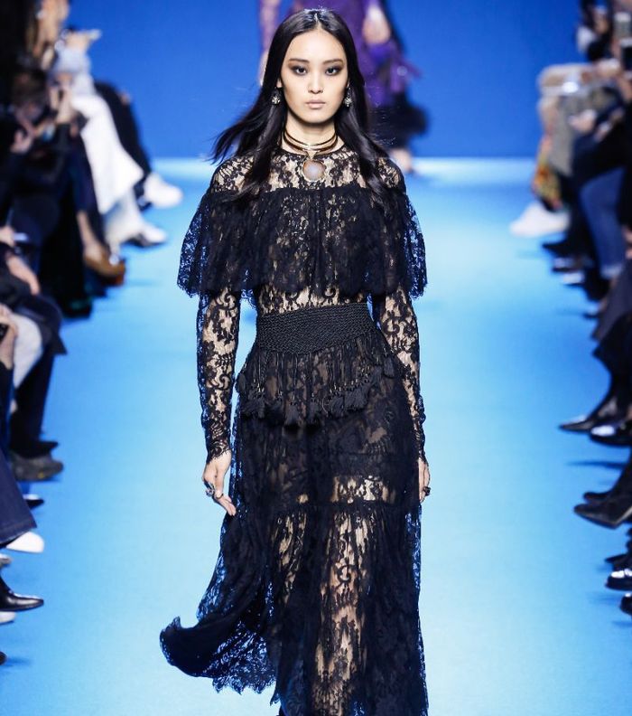 ايلي صعب2017 بالصور