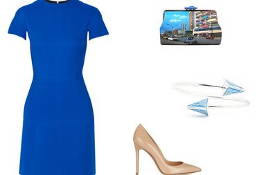 لاطلالة مميزة وانيقة، ارتدي كلاتش Sarah's Bag مع الفستان بالقصة المستقيمة