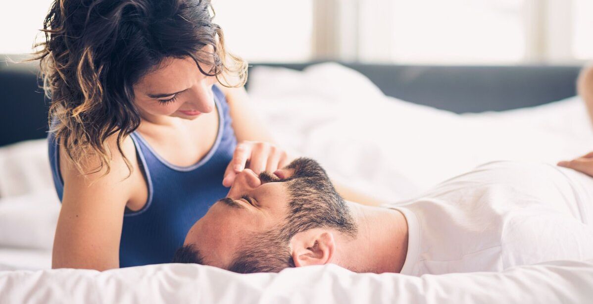 اسلوب الرجل في الفراش حسب برجه