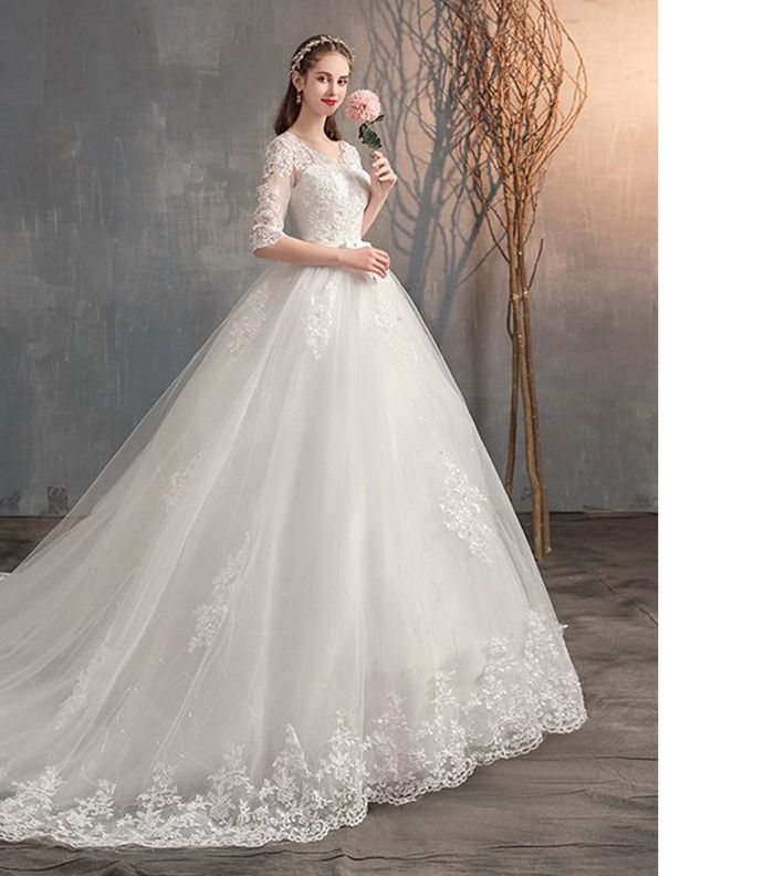 فساتين اعراس طويلة