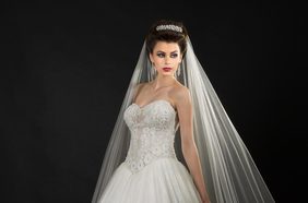 أحلى 5 موديلات فساتين أعراس 2015