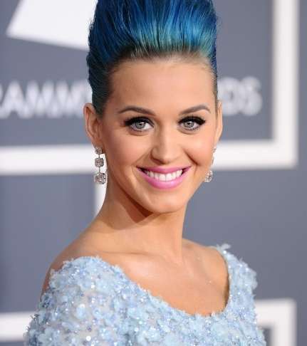 2012: الشعر الأزرق