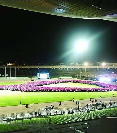 حملة ( 10KSA ) في جامعة الأميرة نورة تضامناً مع مرضى سرطان الثدي