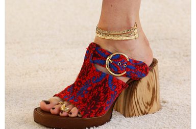 اكتشفي احذية صيف 2019