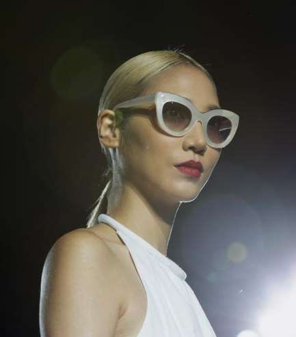 نظارات Zac posen الشمسية من اسبوع الموضة في نيويورك
