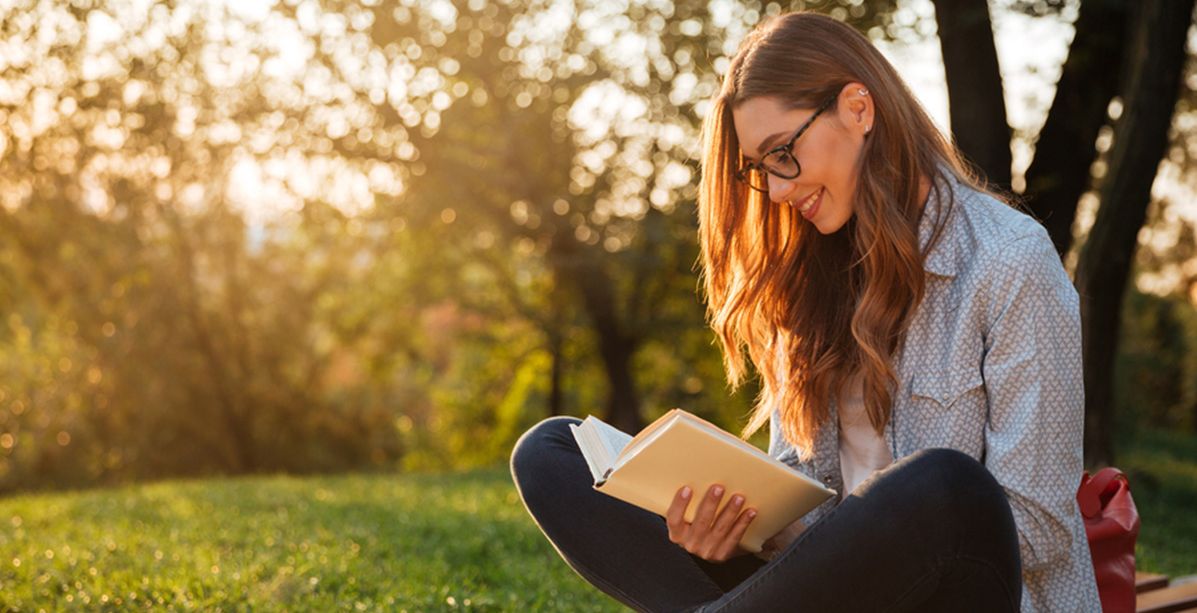 هي المرأة التي تدفع الرجل إلى تخلي عن كل النساء من أجلها فمن هي مولودة هذا البرج؟