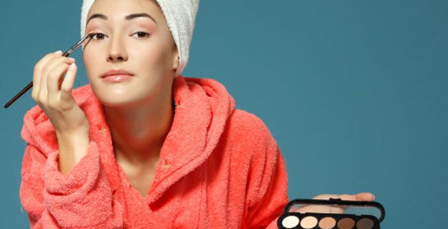 مستحضرات لا تناسب ماكياج الصباح