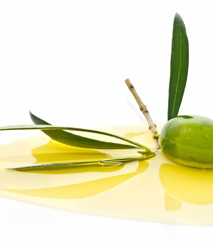 الخطوة السادسة: زيت الزيتون