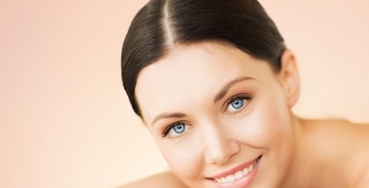 اسهل خلطات لغلق مسامات الوجه نهائيا